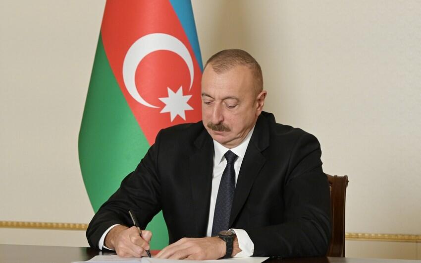 Səhiyyə nazirinin müavinlərinin sayı artırıldı